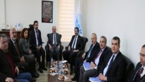 Çalışma Bakanı Müezzinoğlu KESK'i ziyaret etti
