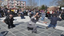 Cerattepe'ye destek için Zeybekle Horonun Kardeşliği