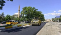 Diyarbakır'da belediyelerin yol ve kaldırım çalışmaları durduruldu