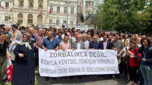 Fetihtepe'de kentsel dönüşüm zorbalığı...Yaz ortasında susuz bıraktılar