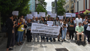"Gözaltındaki gazeteciler serbest bırakılsın, özgür basın susturulamaz"