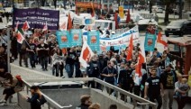 Münih’te 10 bin kişi yüksek kiralara karşı yürüdü