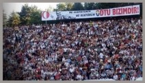 ODTÜ mezuniyet töreninde büyük protesto... Rektöre sırtını döndüler...