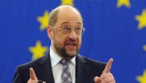 Schulz: Gerçek bir AB hükümetinin kurulmasını istedi