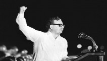 Şili'de Amerikancı faşist cuntanın darbesi sonucu katledilen Allende her yerde anılıyor