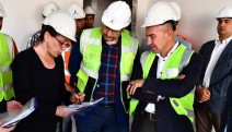 Soyer: İzmir’in mahallelerini yerinde ve uzlaşıyla dönüştüreceğiz