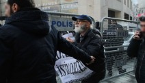 TAYAD'lı Aileler'den Galatasaray Meydanı'nda protesto: 1 gözaltı