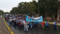 Tüpraş işçileri, vardiya sisteminin değiştirilmesi nedeniyle eyleme başladı