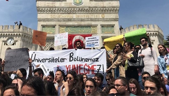 "Üniversiteler bizimdir, tasarıyı derhal geri çekin!"