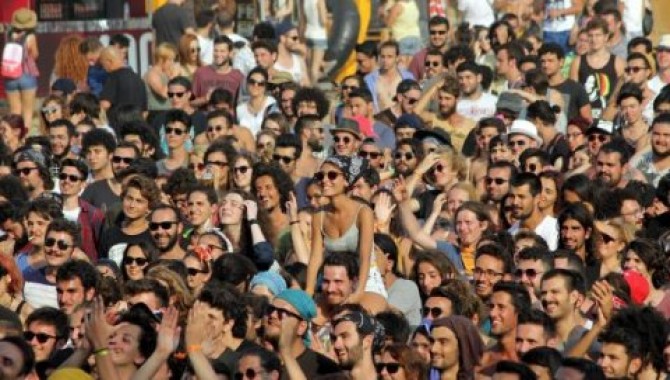 Zeytinli Rock Festivali pazar günü sona erecek